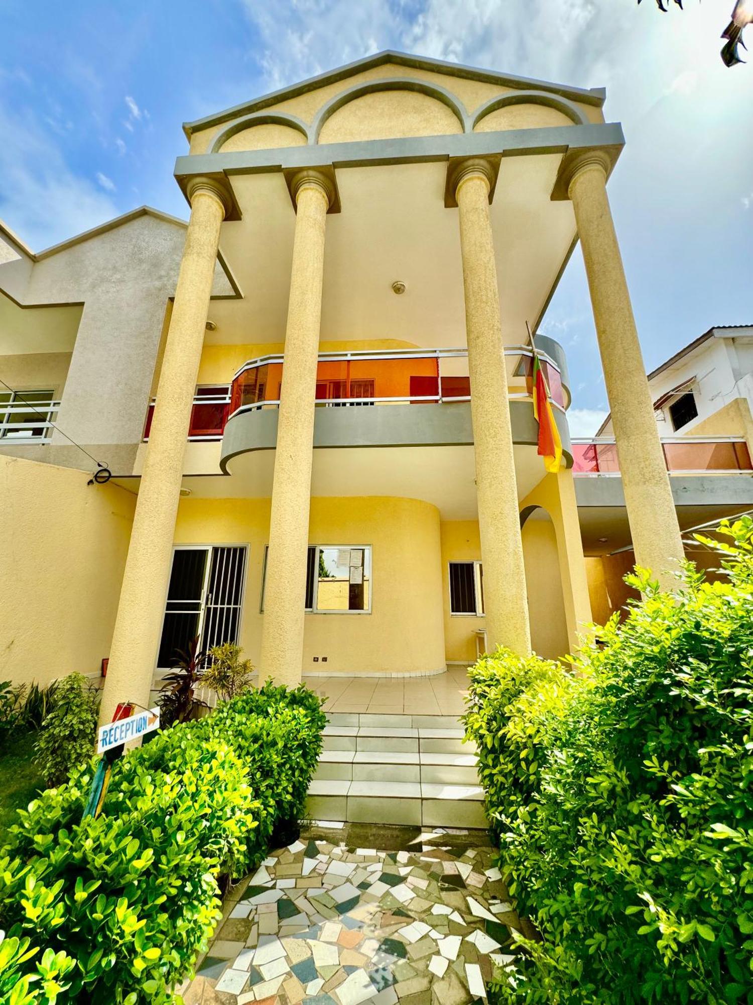 Guesthouse Cocotiers Cotonou Eksteriør billede