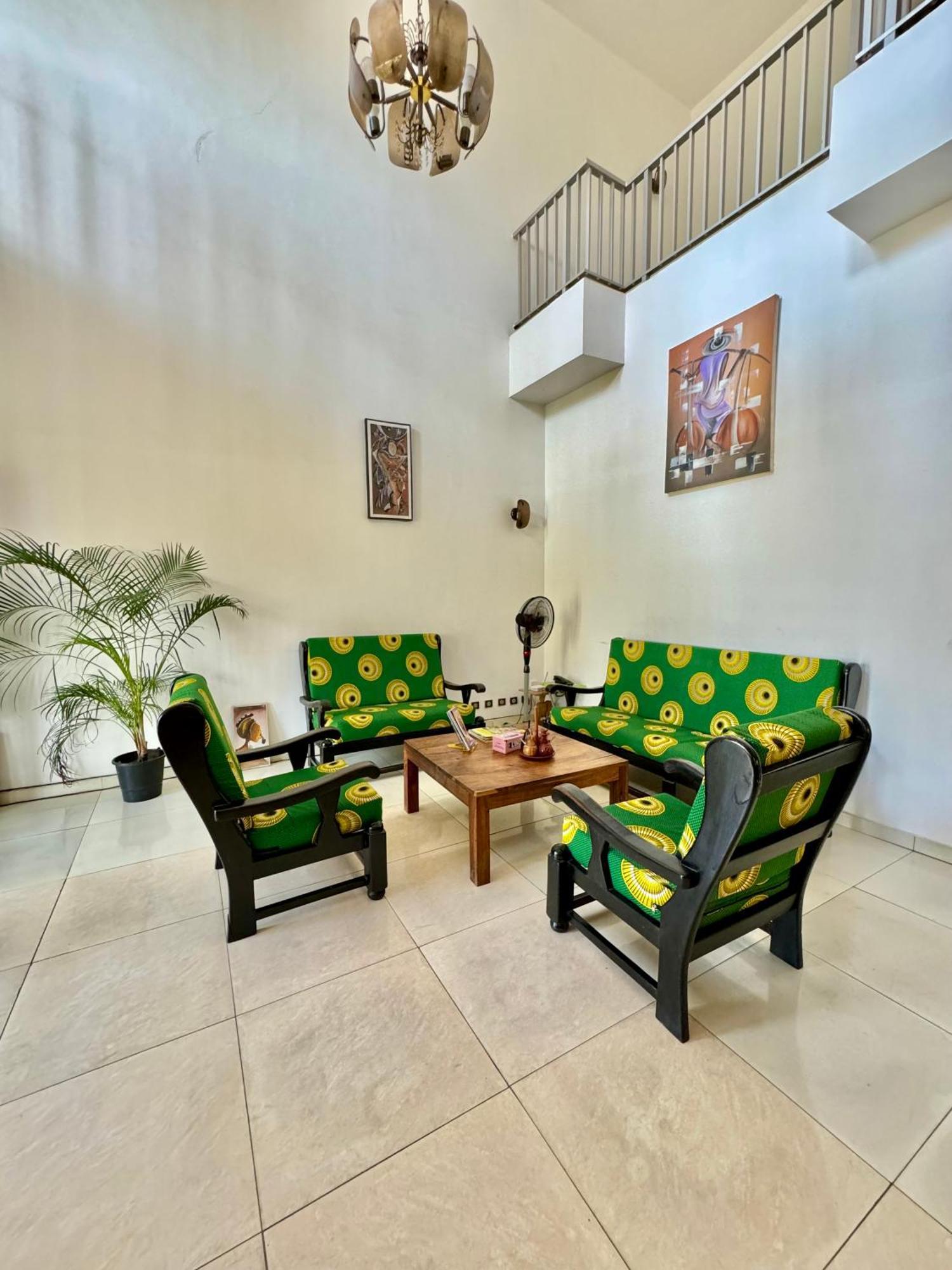 Guesthouse Cocotiers Cotonou Eksteriør billede